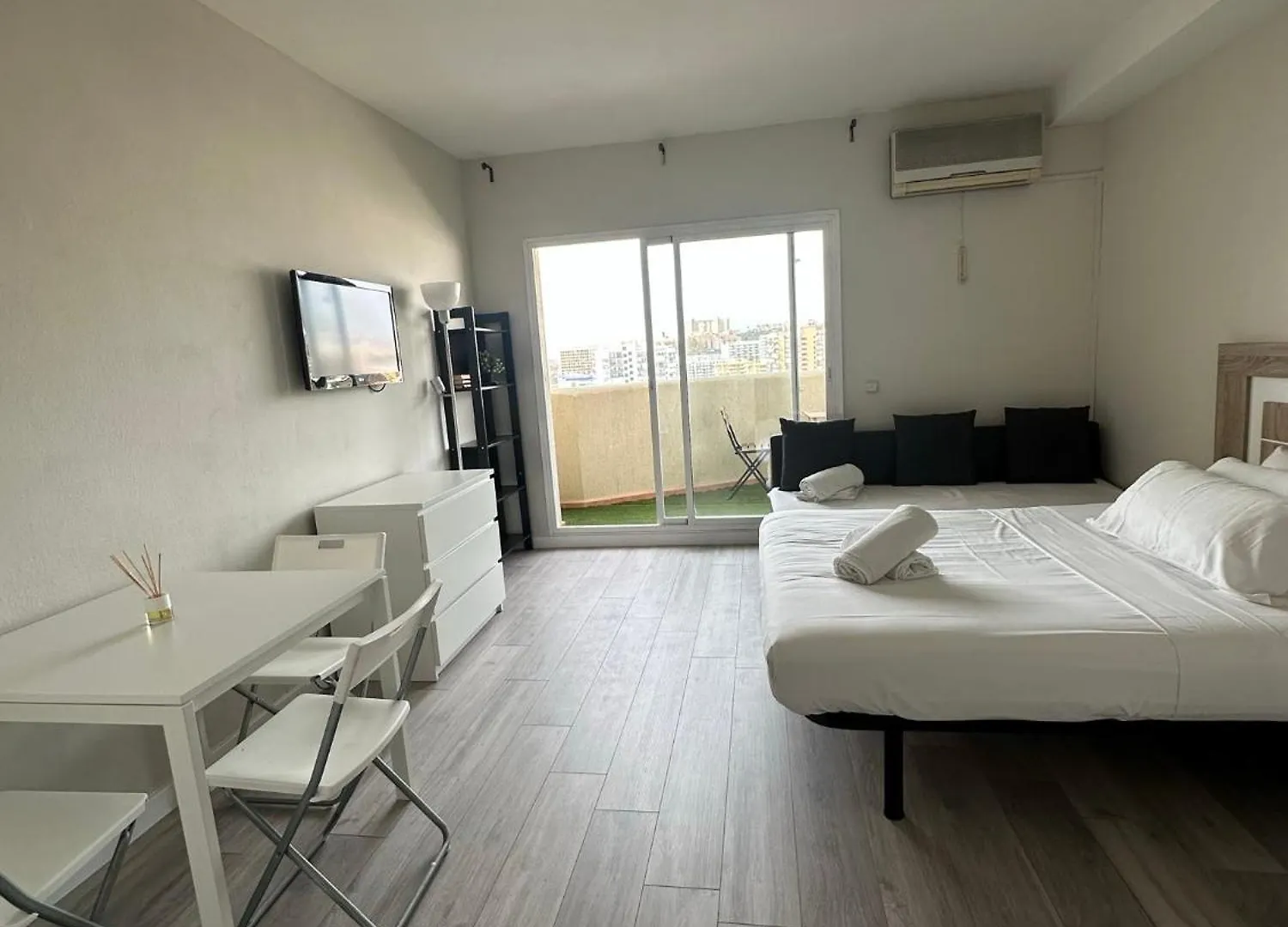 Apartment Benalbeach Complex Benalmadena Spain