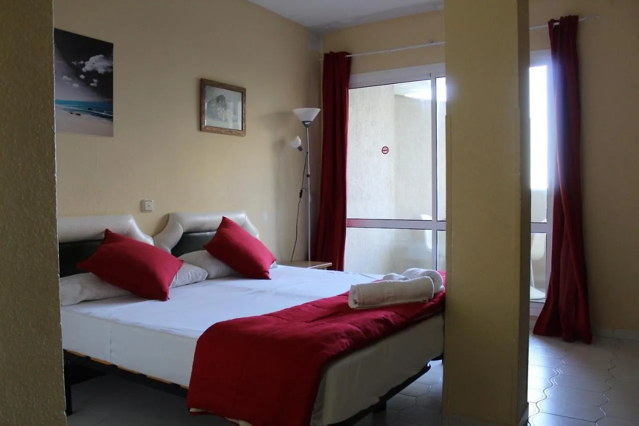 Benalbeach Complex بينالماذينا